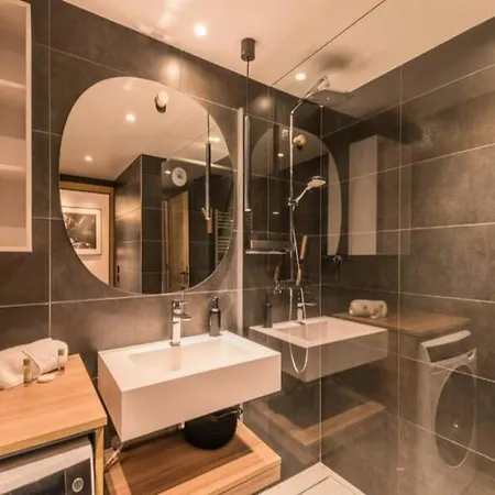 For 4 People * Megeve